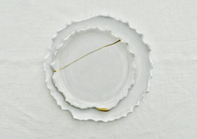 PETITE ASSIETTE EN KINTSUGI BLANCHE