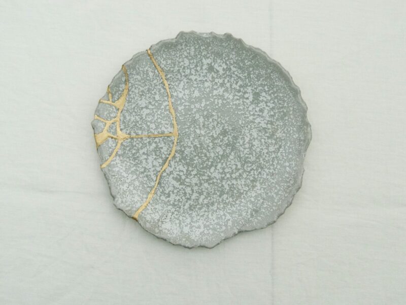 PETITE ASSIETTE EN KINTSUGI