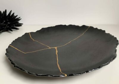 ASSIETTE ARTISANALE EN KINTSUGI