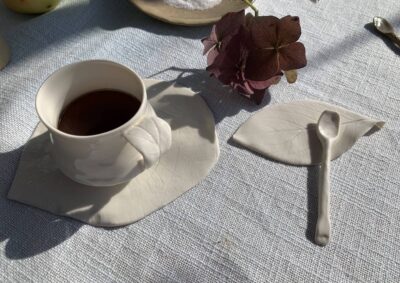 CUILLERE A CAFE EN PORCELAINE FAIT MAIN