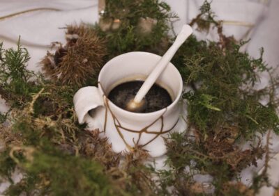 tasse à café porcelaine et or kintsugi