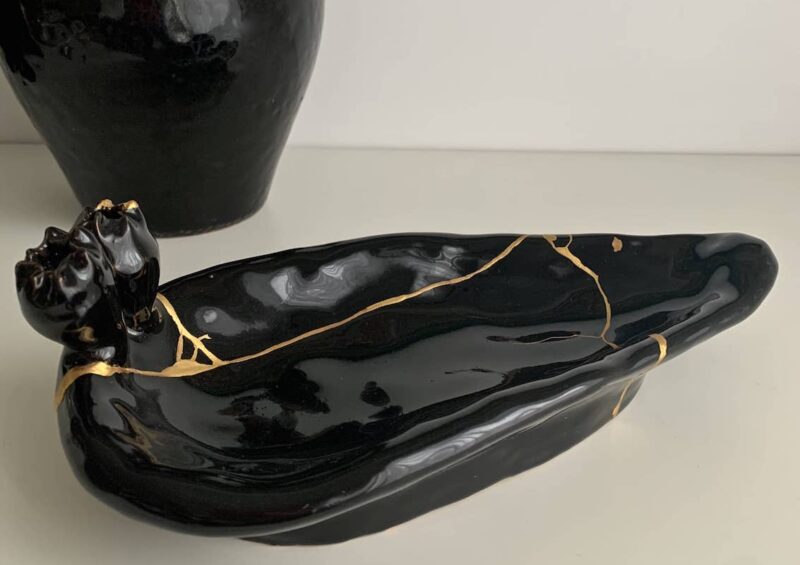 OBJET EN KINTSUGI EN OR 24 CARATS