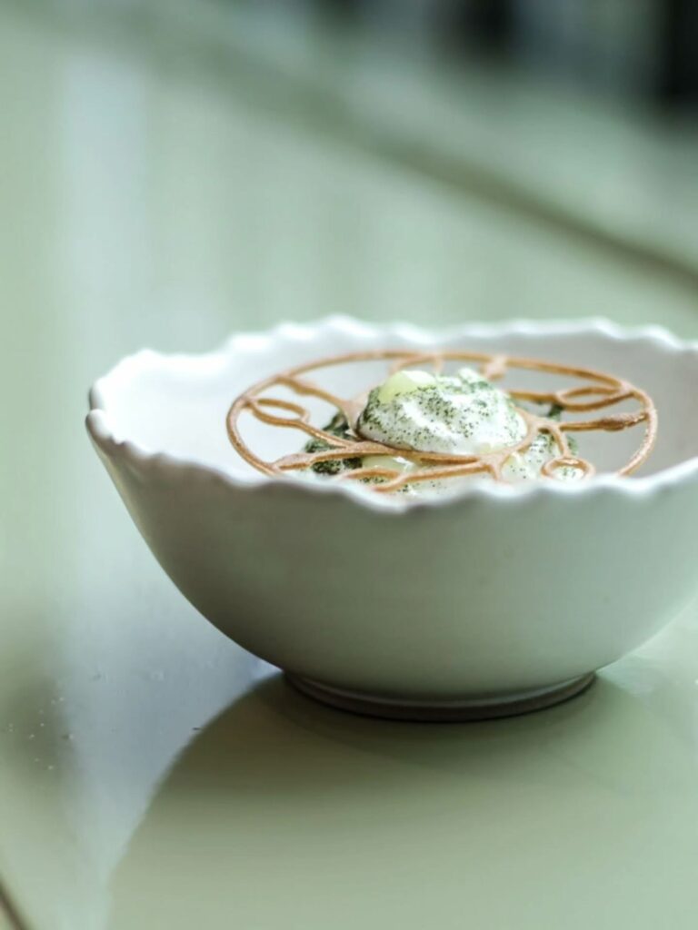 Instagram post from maisongala_mg. This post is in position 1.