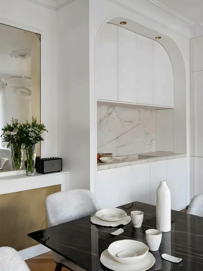 Instagram post from maisongala_mg. This post is in position 4.